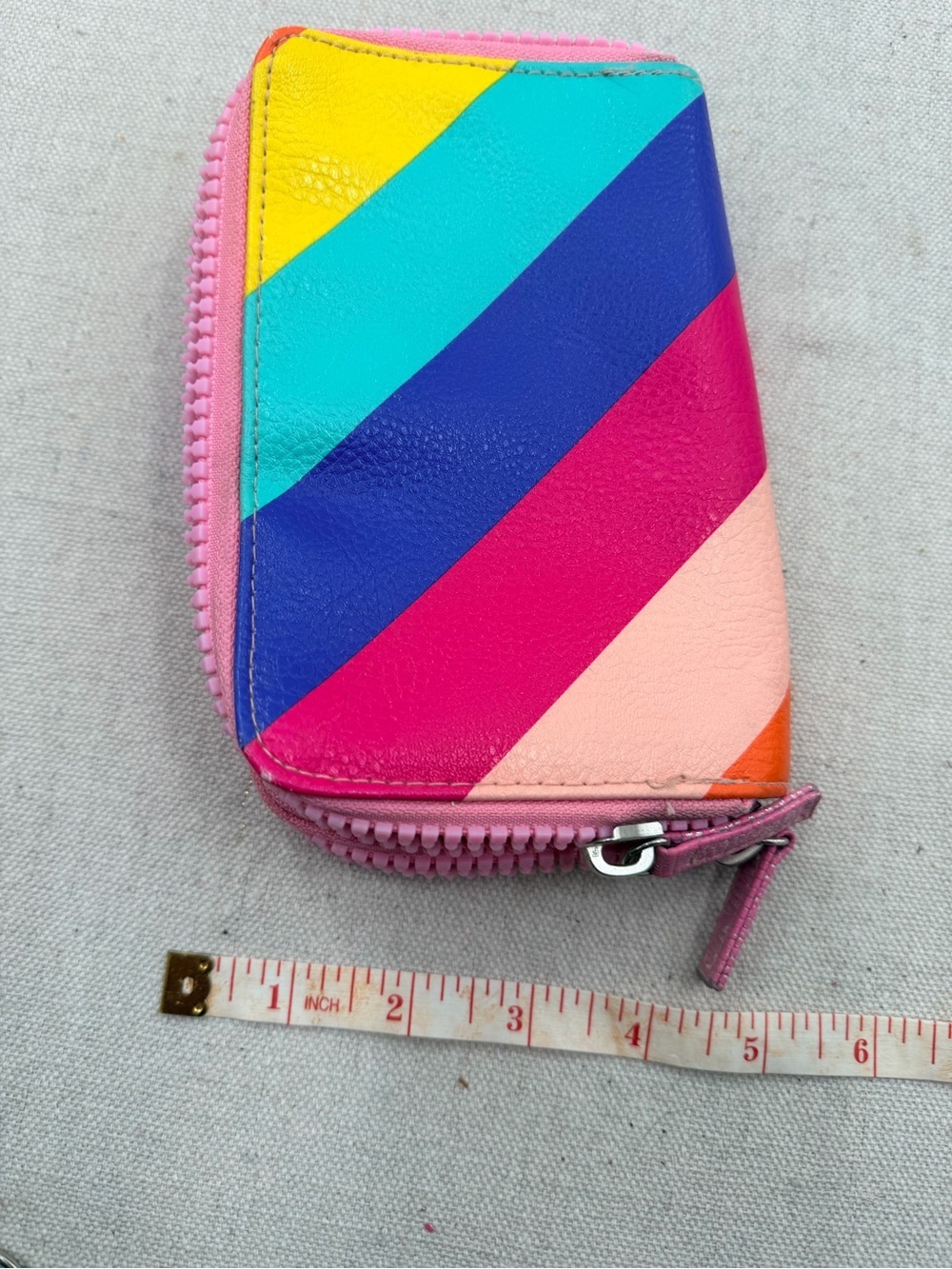 Colorblock Zip Wallet - Multicolor - Picture 3 of 5